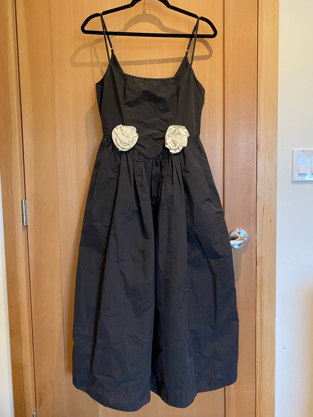 Ciao Lucia Neroli Rosette Midi Dress - Picture 2 of 5